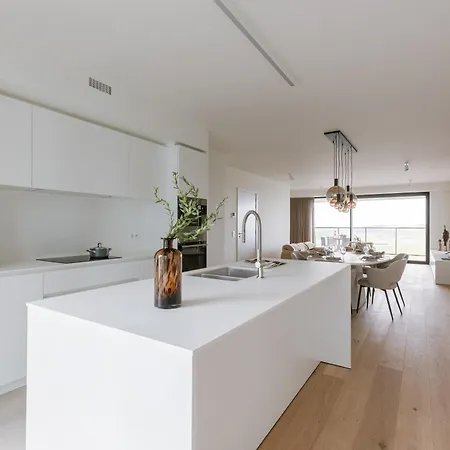 Huswell - New Overlooking The Yacht Harbor With Parking Appartamento